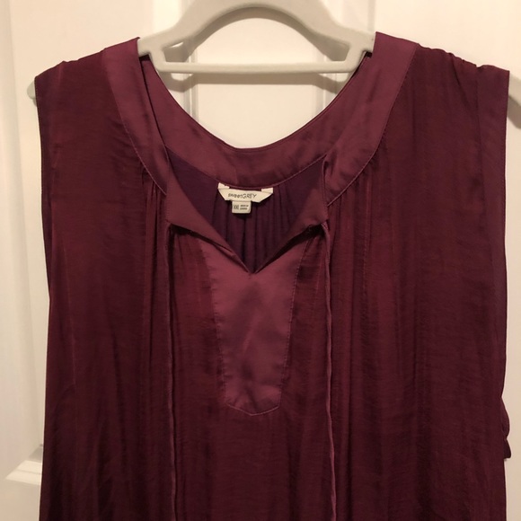 Stitch Fix Sweet Grey Juni Mixed Material Top - Picture 3 of 7
